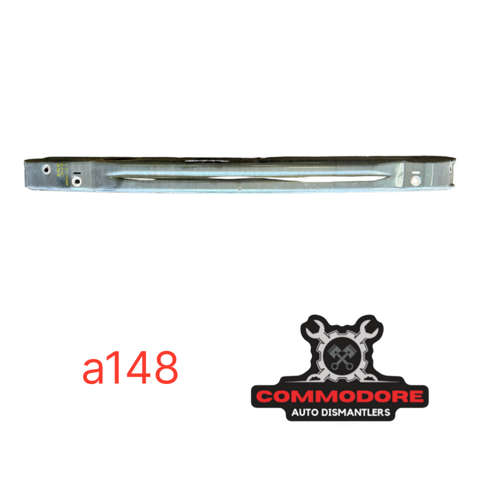 VY/VZ/WK/WL - Front Bar Rio