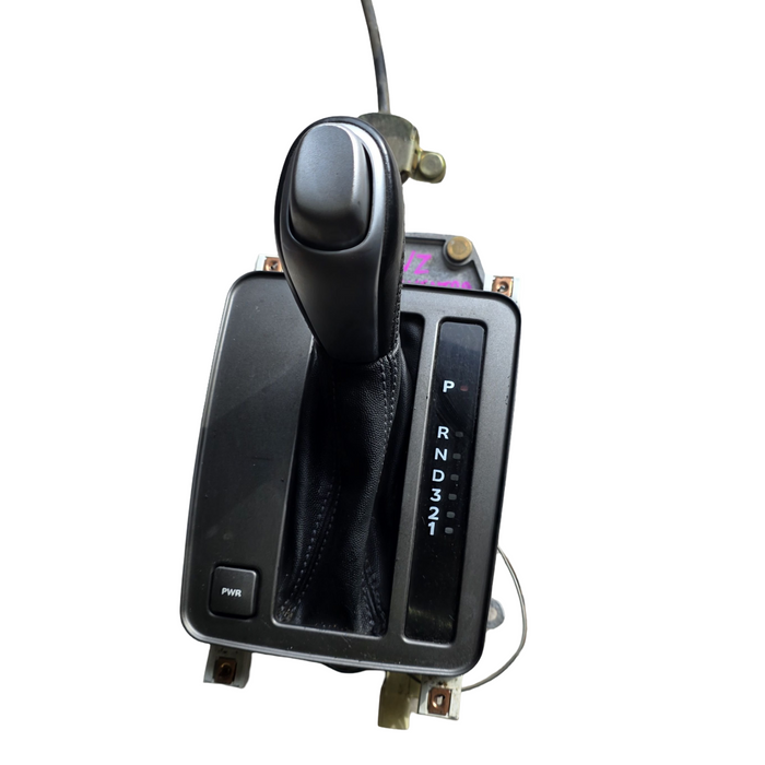 A205 - VZ ADVENTRA WAGON - Gear Shifter AUTO