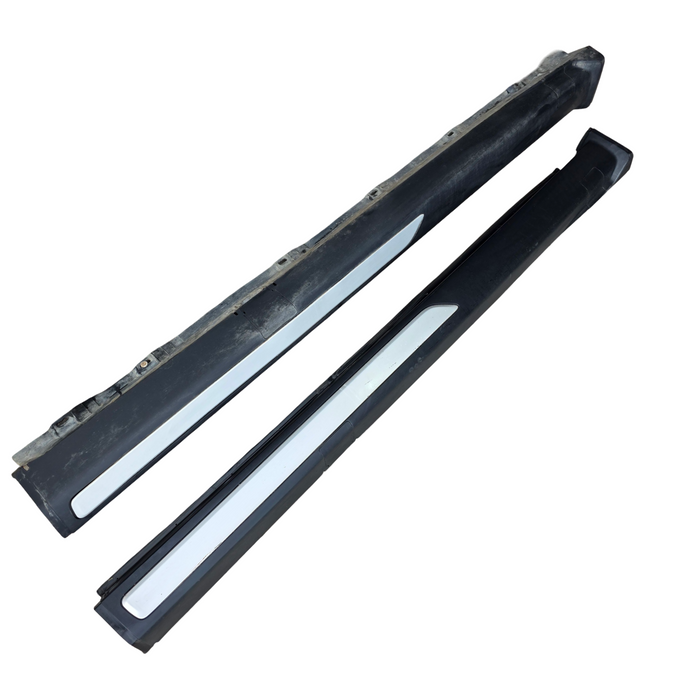 A205 - VZ ADVENTRA WAGON - Sideskirt (PAIR)