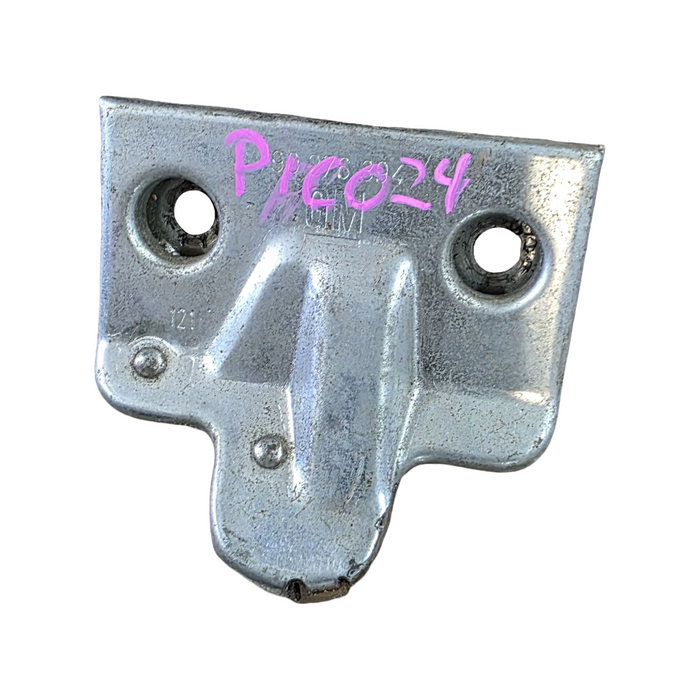 PIC024 - VN-VZ - Sedan Boot latch