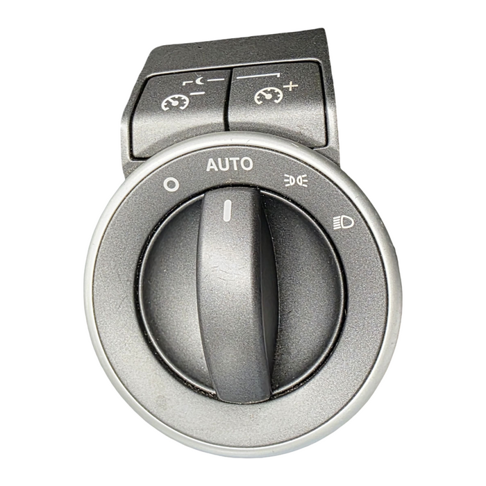 Comw3 - VE - Holden Commodore - Headlight Switch Grey