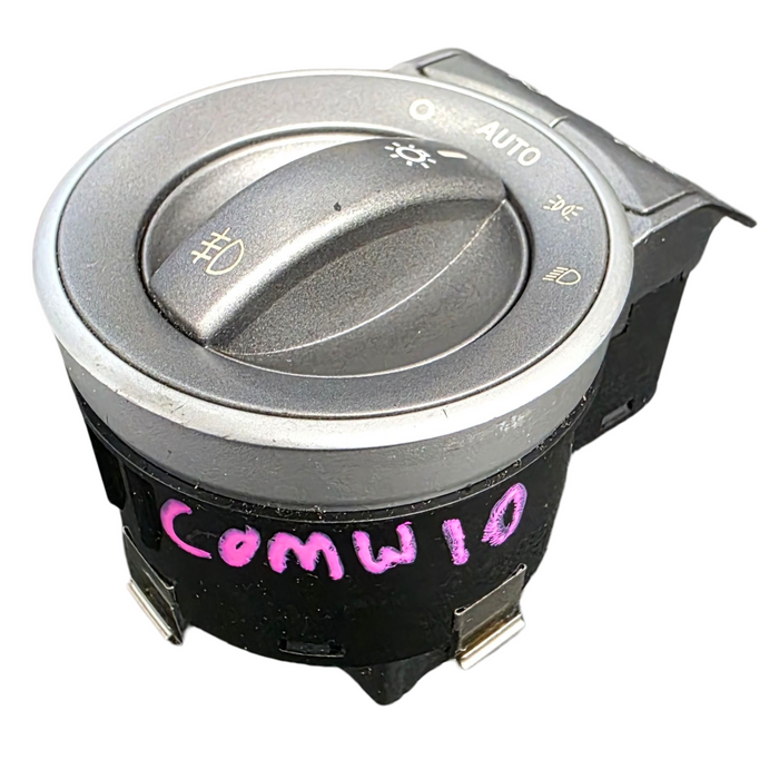 Comw10 - VE - Holden Commodore - Headlight Switch - Grey