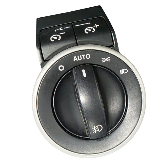 Comw14 - Holden Commodore - Headlight Switch - Black