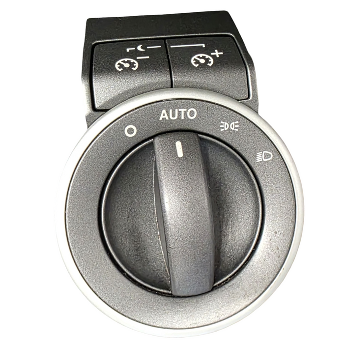A140 - VE - Holden Commodore - Headlight Switch- Grey