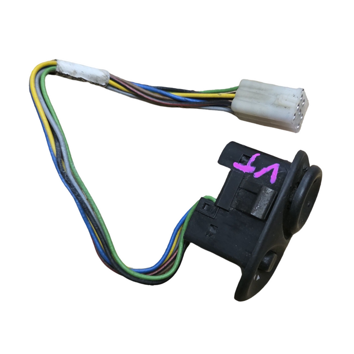 A212 - VT Holden Commodore - Power Mirror Switch