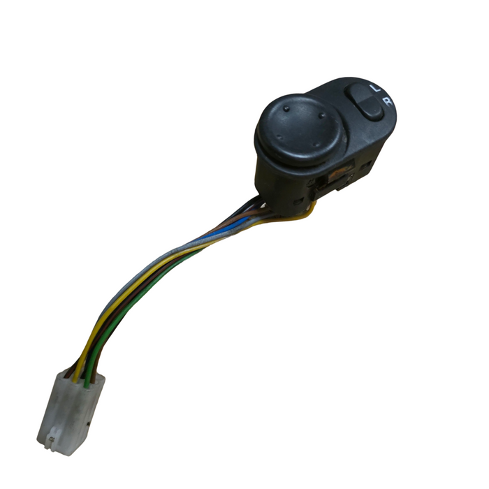A070 - VS Holden Commodore - Power Mirror Switch