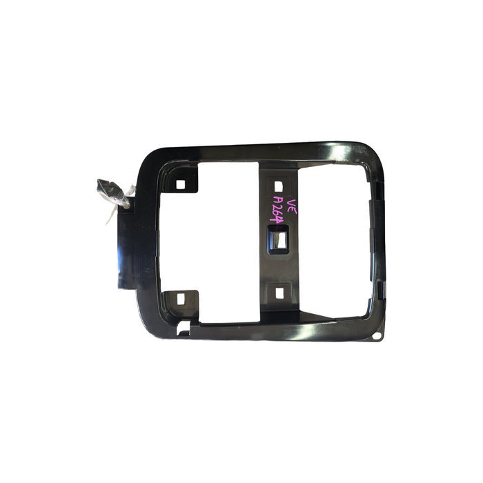A264 - VE HOLDEN CALAIS - Interior Light Bracket