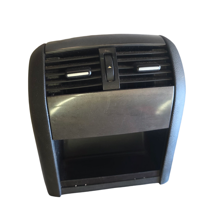 A264 - VE HOLDEN CALAIS - Rear Console / Vent