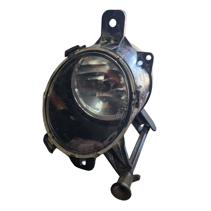 KER002 - VE SS SV6 Series II Holden Commodore - FOG Light (Passengers Side)