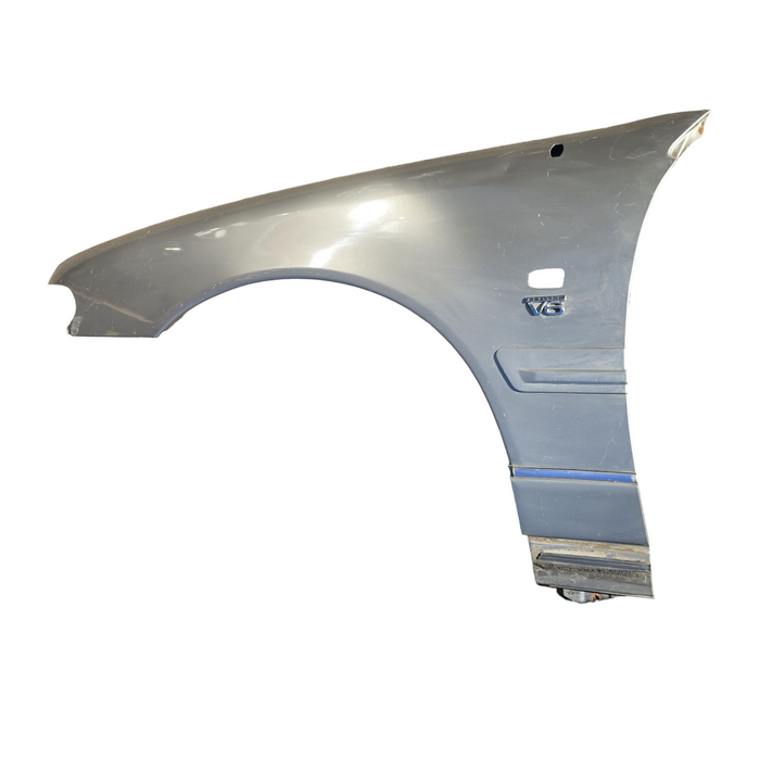 KR005 - VS/VR Holden Statesman - Front Guard (Passenger Side)