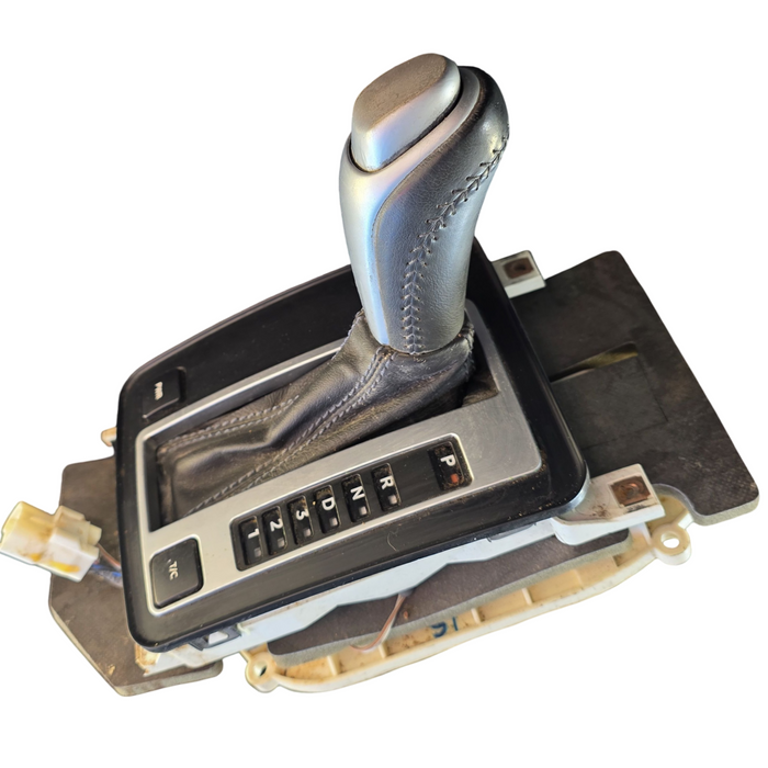 KER011 - WK Holden Statesman - Gear Shifter w/ Traction Control & PWR Switch