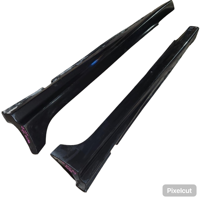 A114 - WN Holden Statesman - Sideskirts (PAIR) Phantom Black