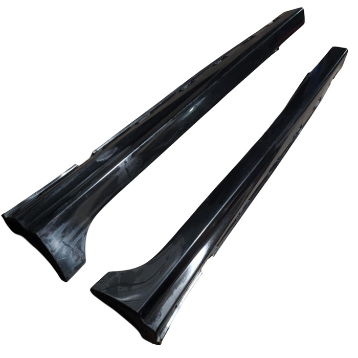 A150 - WM Holden Statesman - Sideskirts (PAIR) Phantom Black