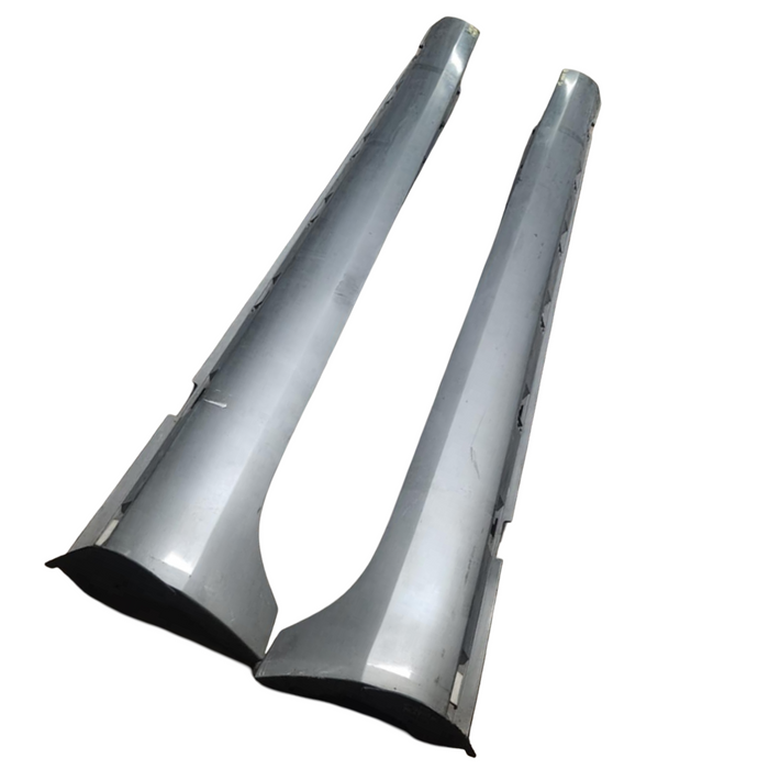 A113 - VE Holden Calais Sedan - Sideskirt (PAIR) Alto Grey