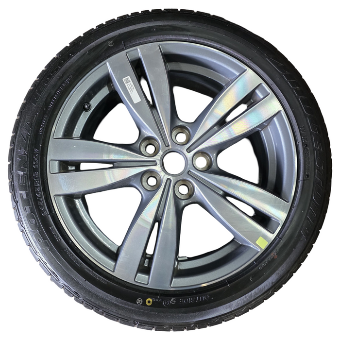 A241 - VF STORM SV6 SEDAN - 18" WHEEL AND TYRE