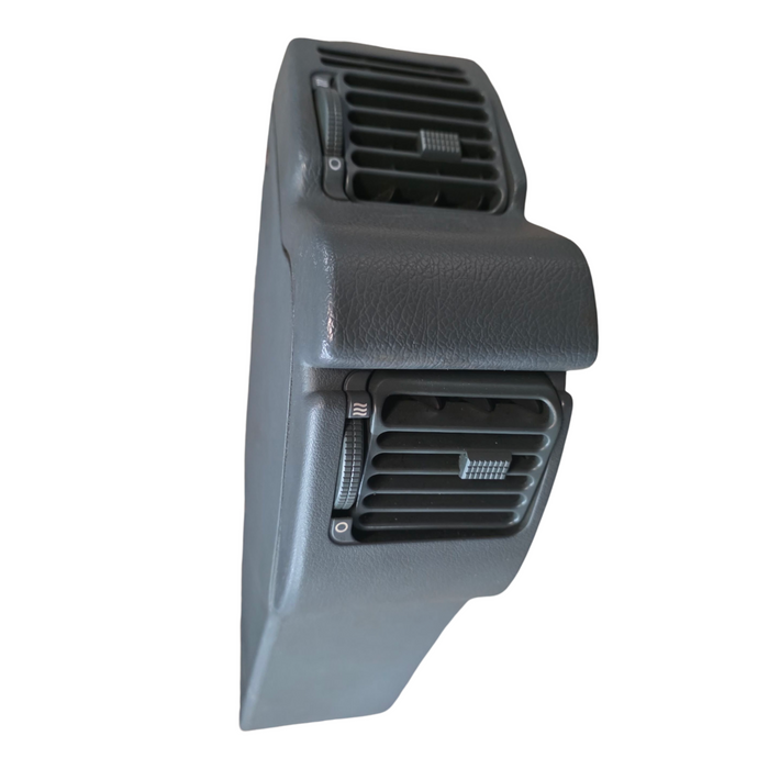 A262 - VP Holden Commodore - Dash Air Vents Passenger Side