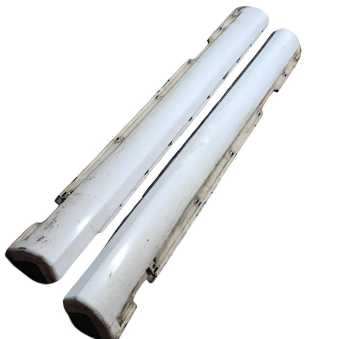 A001 - VZ Holden Commodore Wagon - Sideskirt (Pair) White