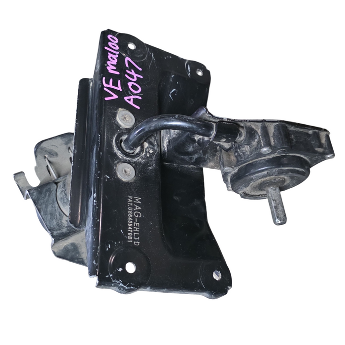 A047 - VE Holden Commodore Utility - Spare Wheel Winch