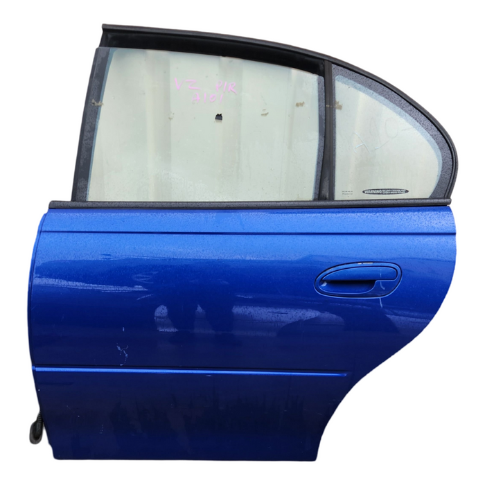 A101 - VZ HOLDEN COMMODORE - PASSENGER REAR DOOR - PAINT CODE IMPULSE BLUE #987K