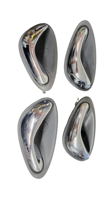 VT/WH/VX/VY/VK/VZ/WL - INTERNAL DOOR HANDLES - GREY/CHROME