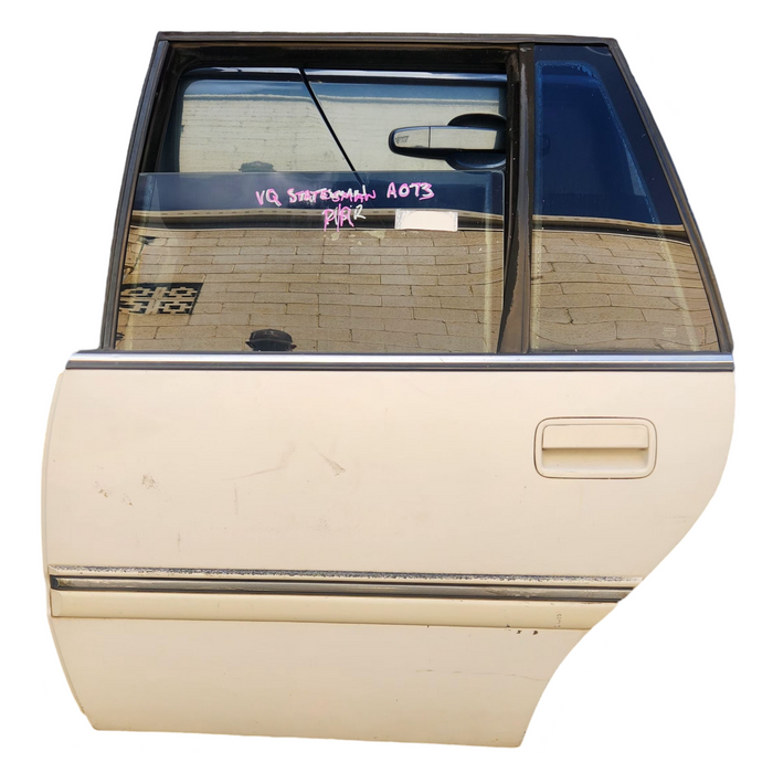 A073 - VP HOLDEN STATESMAN - DOOR PASSENGER REAR - PAINT CODE ALASKAN WHITE #J064