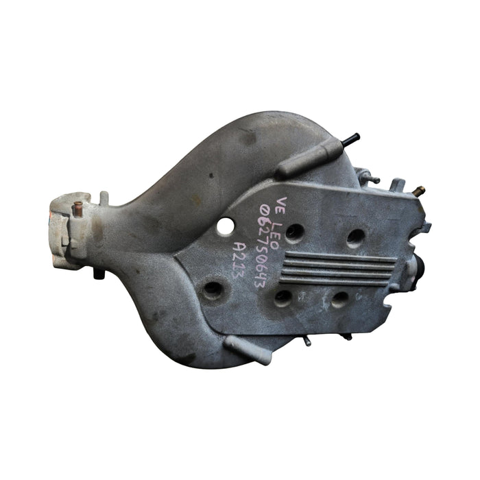 A213 - VE Holden Commodore - Plenum Cover - V6 AUTO LEO