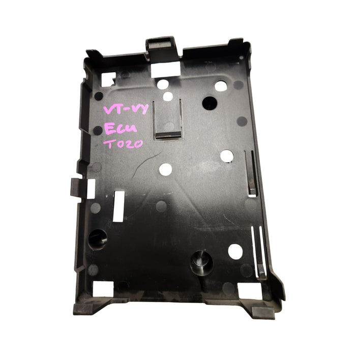 T020 - VT,VX,VU,VY HOLDEN COMMODORE - ECU BRACKET