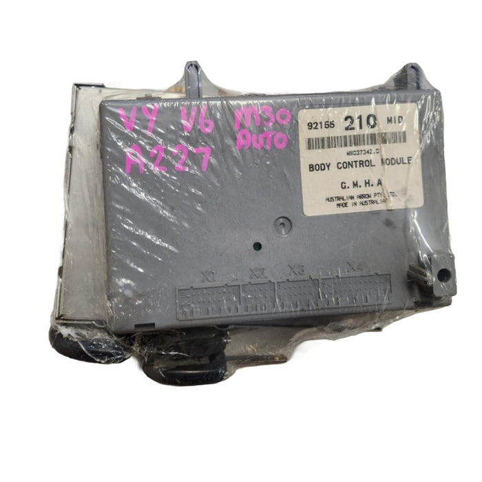 A227 - VY Holden Commodore V6 Auto - Computer Set (BCM 210 Mid, ECU Service# 09356445, FOB)
