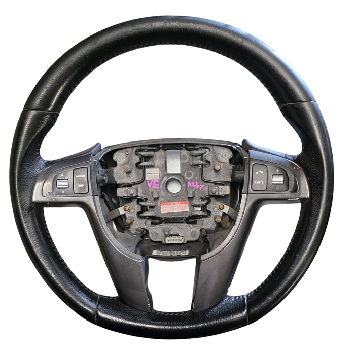 A267 - VE HOLDEN CALAIS - STEERING WHEEL - BLACK + LEATHER