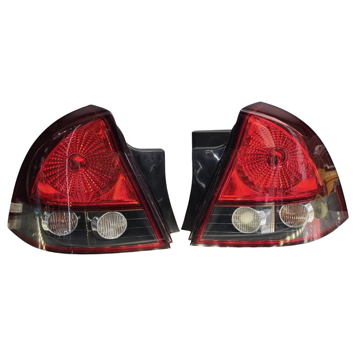 A268 - VZ Holden Calais - Taillight Set