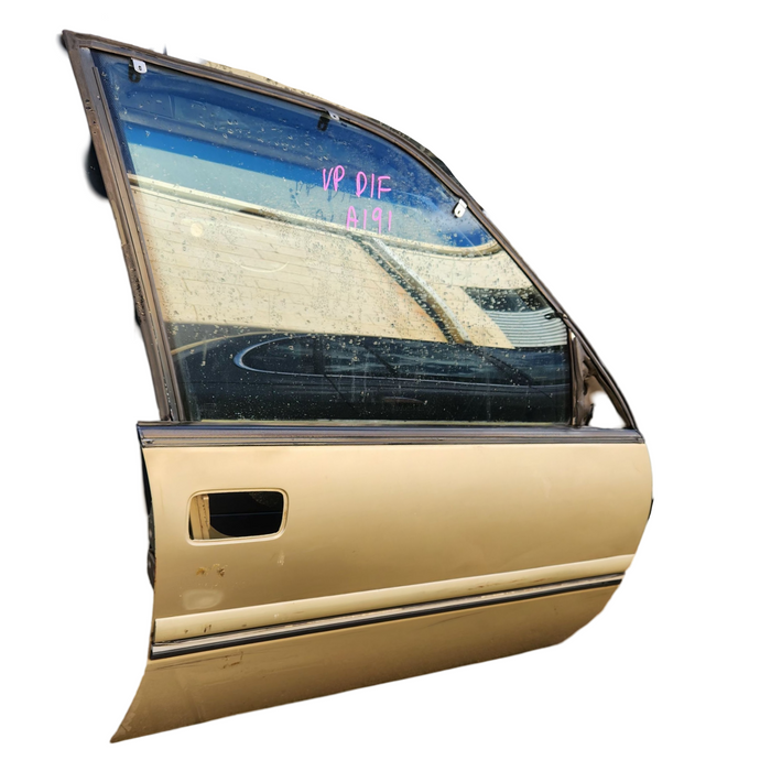 A191 - VP V6 HOLDEN COMMODORE SEDAN - DRIVERS FRONT DOOR - PAINT CODE SIGNET gold #2D021