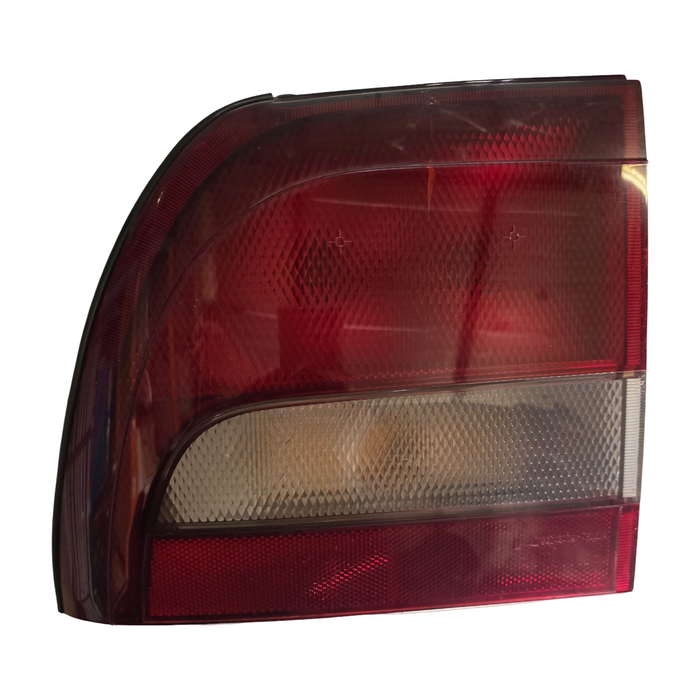 A178 - VR HOLDEN STATESMAN - Taillight w/ Loom (PASSENGER'S)