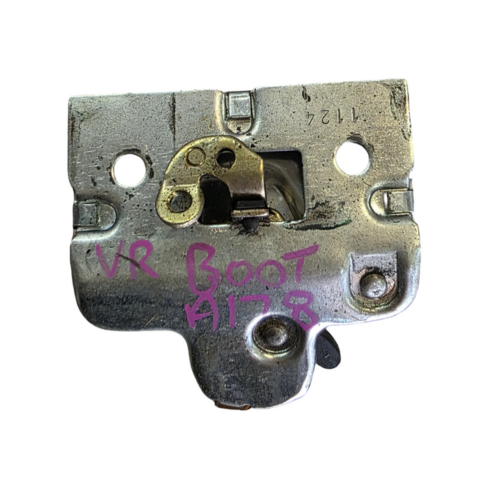 A178 - VR HOLDEN STATESMAN - Boot Latch