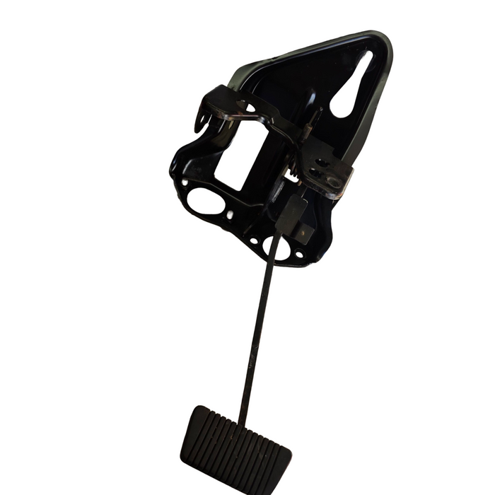 A174 - VN HOLDEN COMMODORE SEDAN - Brake Pedal