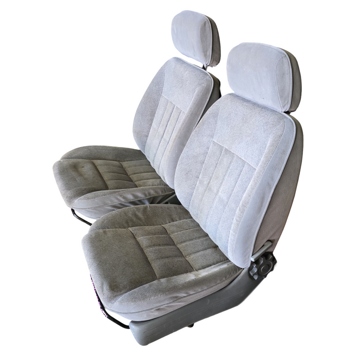 A271 - VS HOLDEN STATESMAN SII - Front Seat (PAIR)