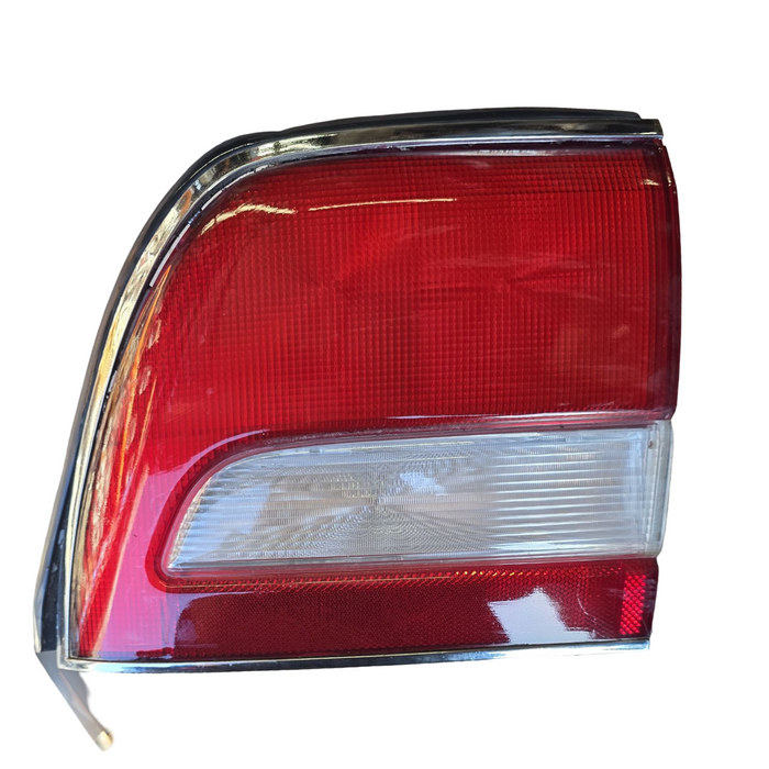 A271 - VS HOLDEN STATESMAN SII - Taillight (PASSENGER'S)