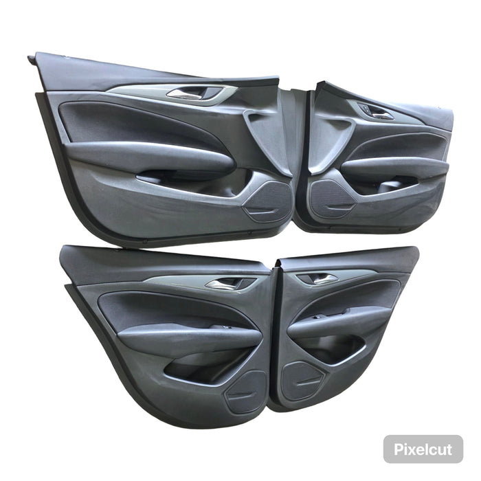 A107 - ZB HOLDEN COMMODORE SEDAN / HATCH - Doorcards (SET)