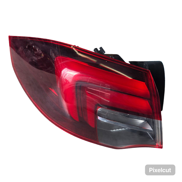 A107 - ZB HOLDEN COMMODORE - Taillight (PASSENGER'S)