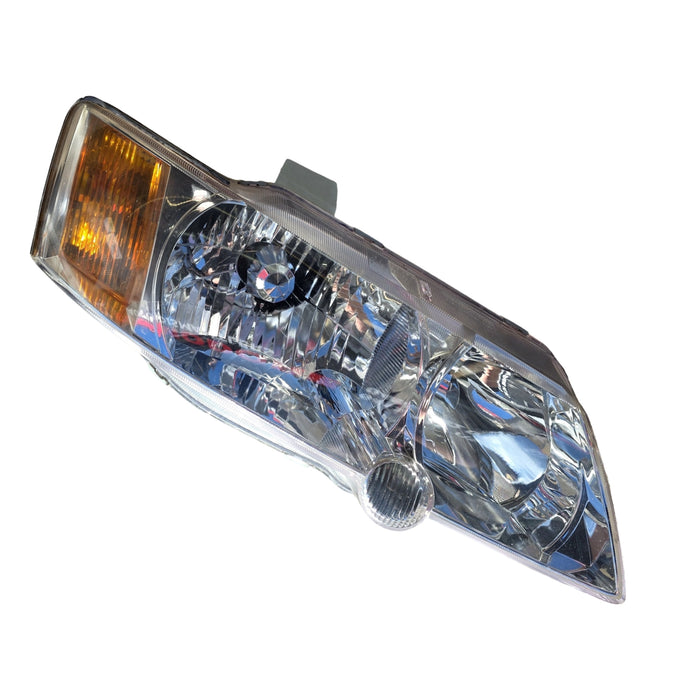 PH004 - VY HOLDEN COMMODORE - DRIVER'S SIDE HEADLIGHT