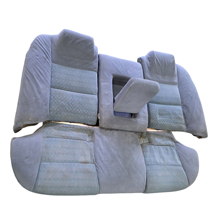 A276 - VS HOLDEN COMMODORE SEDAN - Rear Seat
