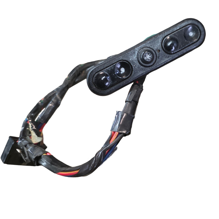 A276 - VS HOLDEN COMMODORE SEDAN - Front Window Switch (DRIVER'S SIDE)