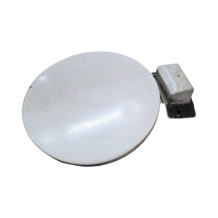 A276 - VS HOLDEN COMMODORE SEDAN - Fuel Flap ALASKAN WHITE #J064