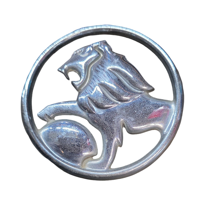 A276 - VS HOLDEN COMMODORE SEDAN - GENUINE "Lion" Bonnet Badge