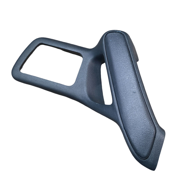 A276 - VS HOLDEN COMMODORE SEDAN - Doorcard Pull Handle (DRIVER'S REAR) TRIM CODE: #25i