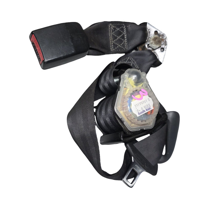 003 - VZ, VY, VX, VT HOLDEN COMMODORE - Seatbelt (Rear Centre) Black