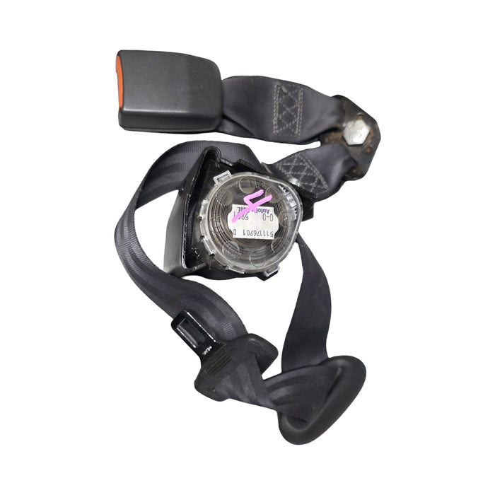 004 - VZ, VY, VX, VT HOLDEN COMMODORE - Seatbelt (Rear Centre) Black