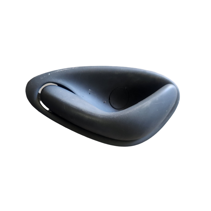 A259 - VT ACCLAIM - Internal Door Handle Passenger's Front