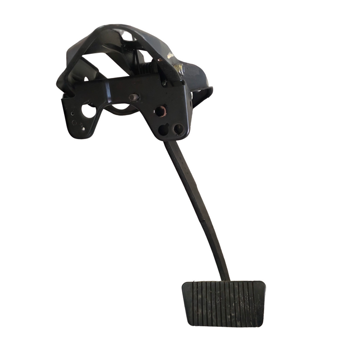 A178 - VR HOLDEN STATESMAN - Brake Pedal Assembly