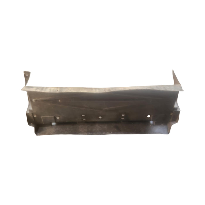 A273 - VQ/VP - HOLDEN STATESMAN - FRONT BAR AIR INTAKE