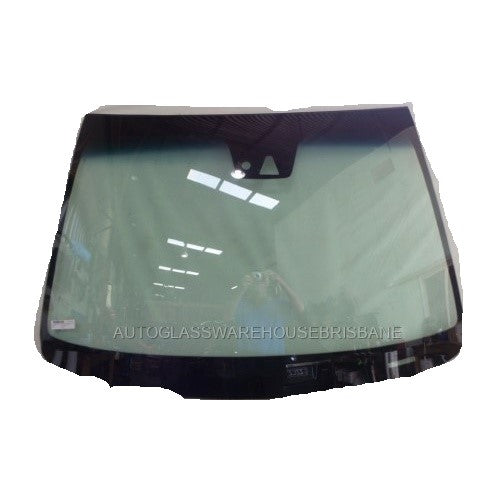 VF / WN - Front Windscreen with HUD / Rain Sensor